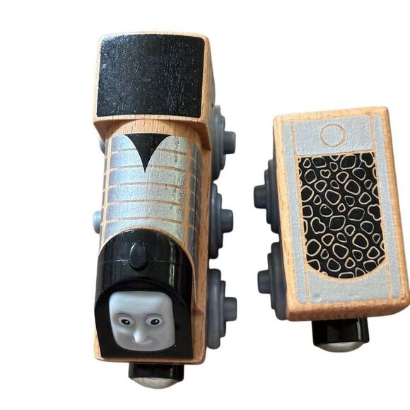 Thomas & Friends Wooden Railway Spencer & Spencer’s Tender FHM42 2012 - Picture 3 of 7